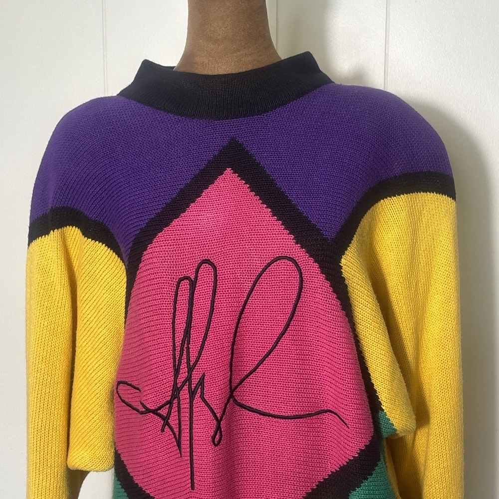 80's Sweater Semplice Womens Medium Pullover Geometric yellow Vintage Hong Kong